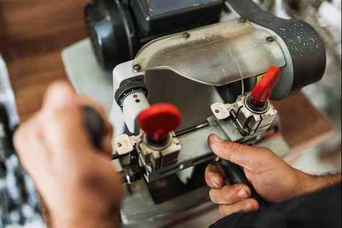 Mobile Key Cutting